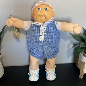 Vintage 1985 Blue Eyed Preemie Cabbage Patch Doll with Signature